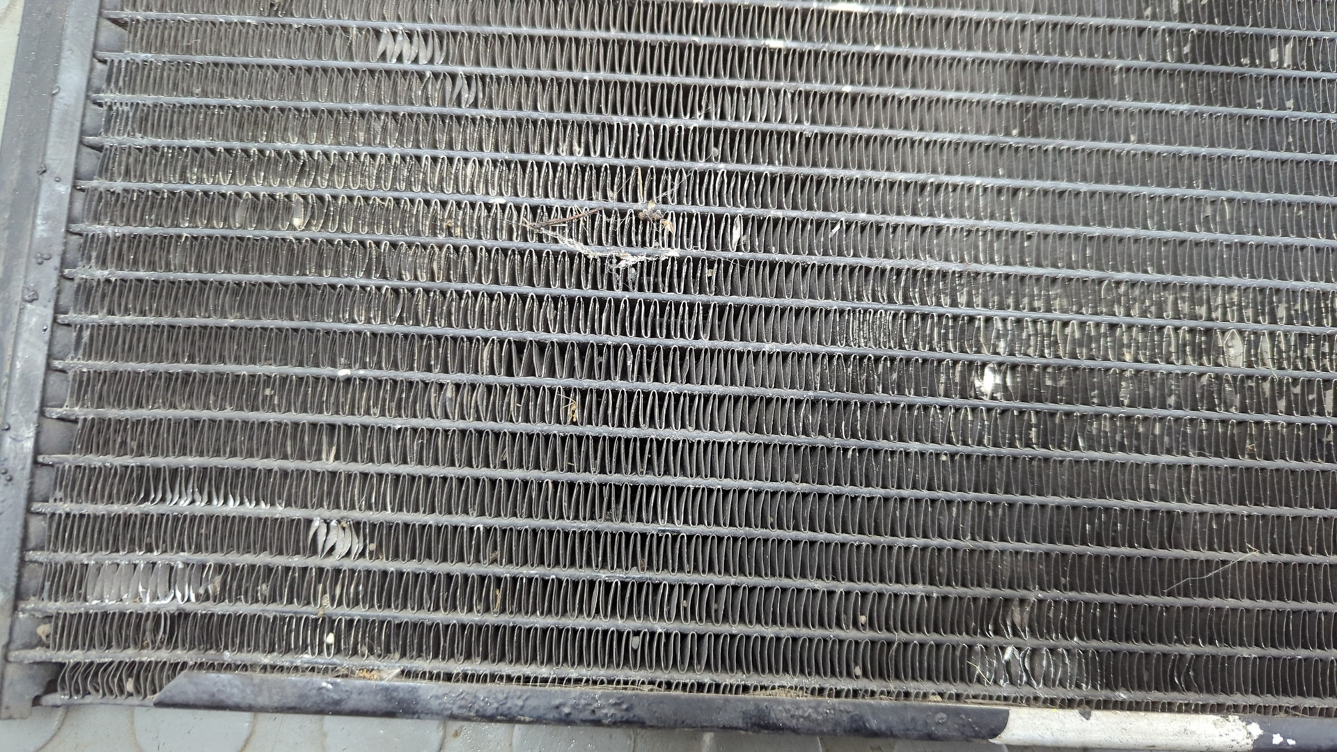 Радиатор кондиционера / конденсер