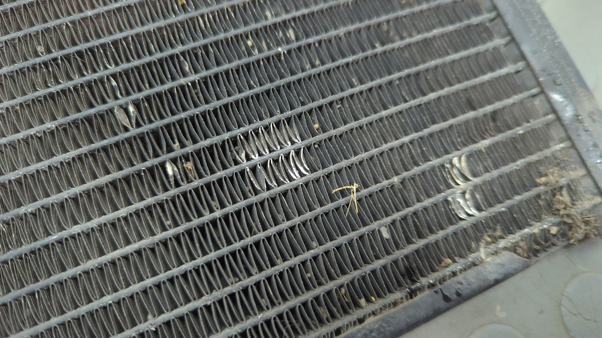 Радиатор кондиционера / конденсер