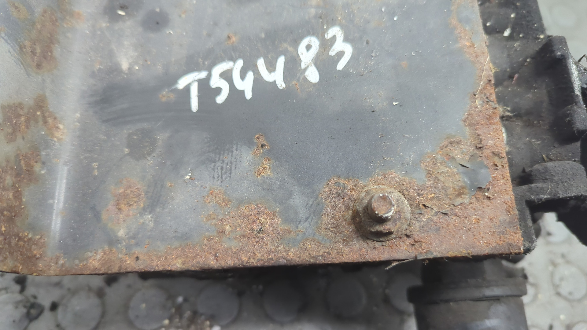 Кран уровня пола