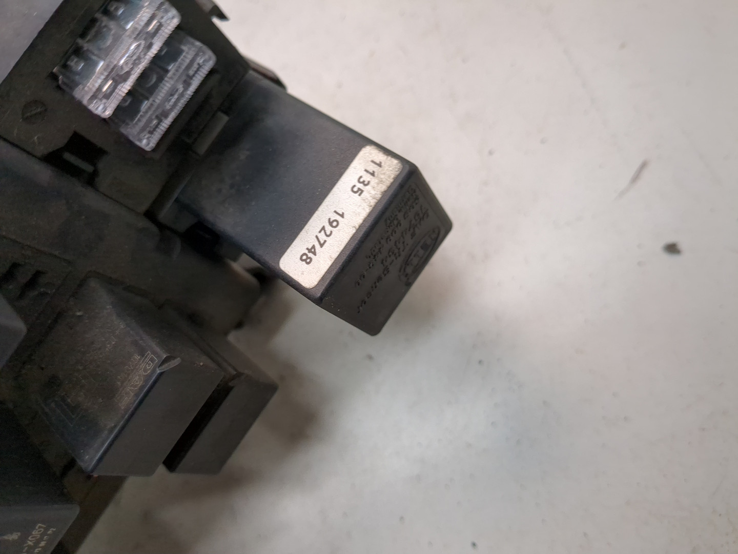 Блок предохранителей