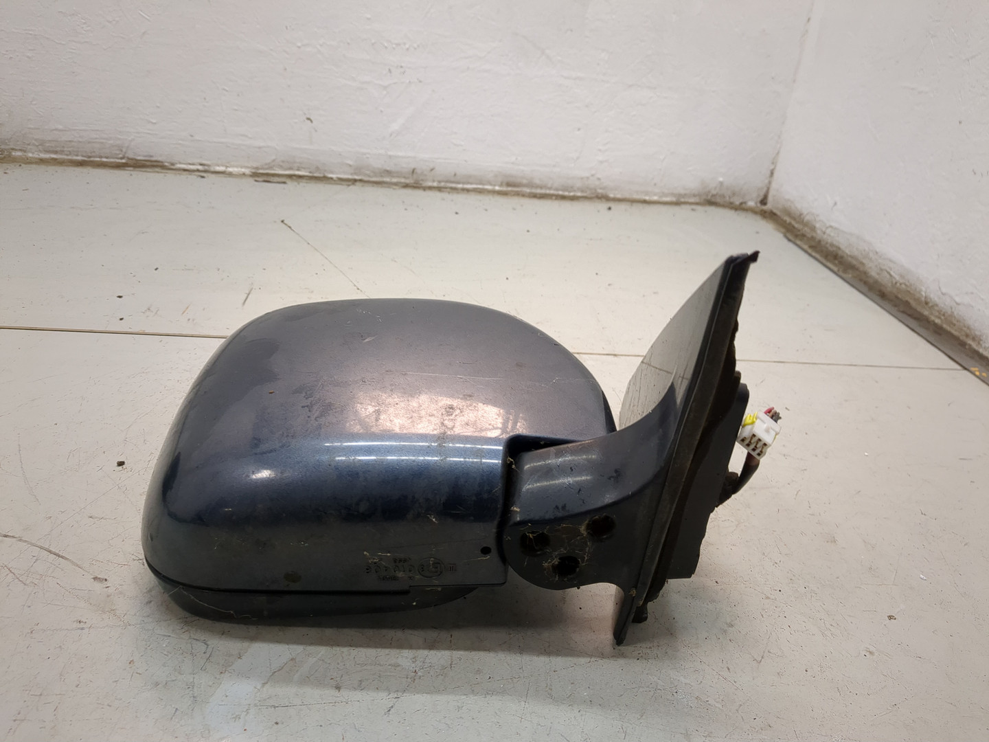 Зеркало правое электрическое