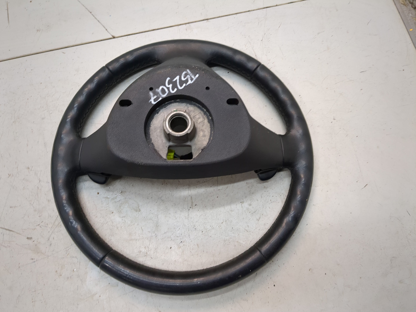 Рулевое колесо (руль)