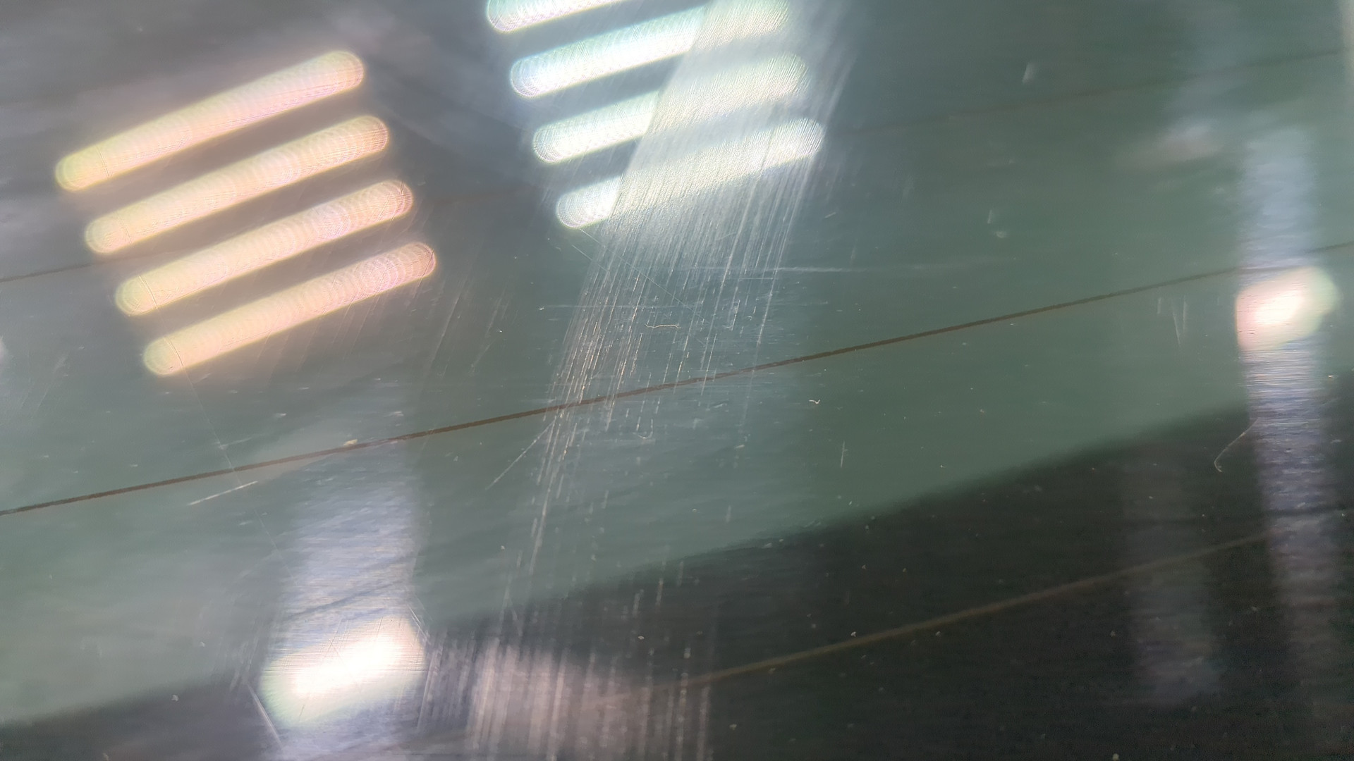 Дверь багажника