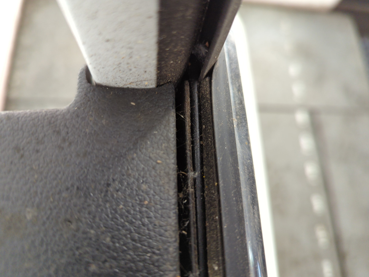 Дверь задняя правая