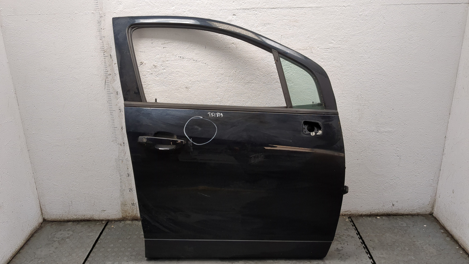 Дверь передняя правая