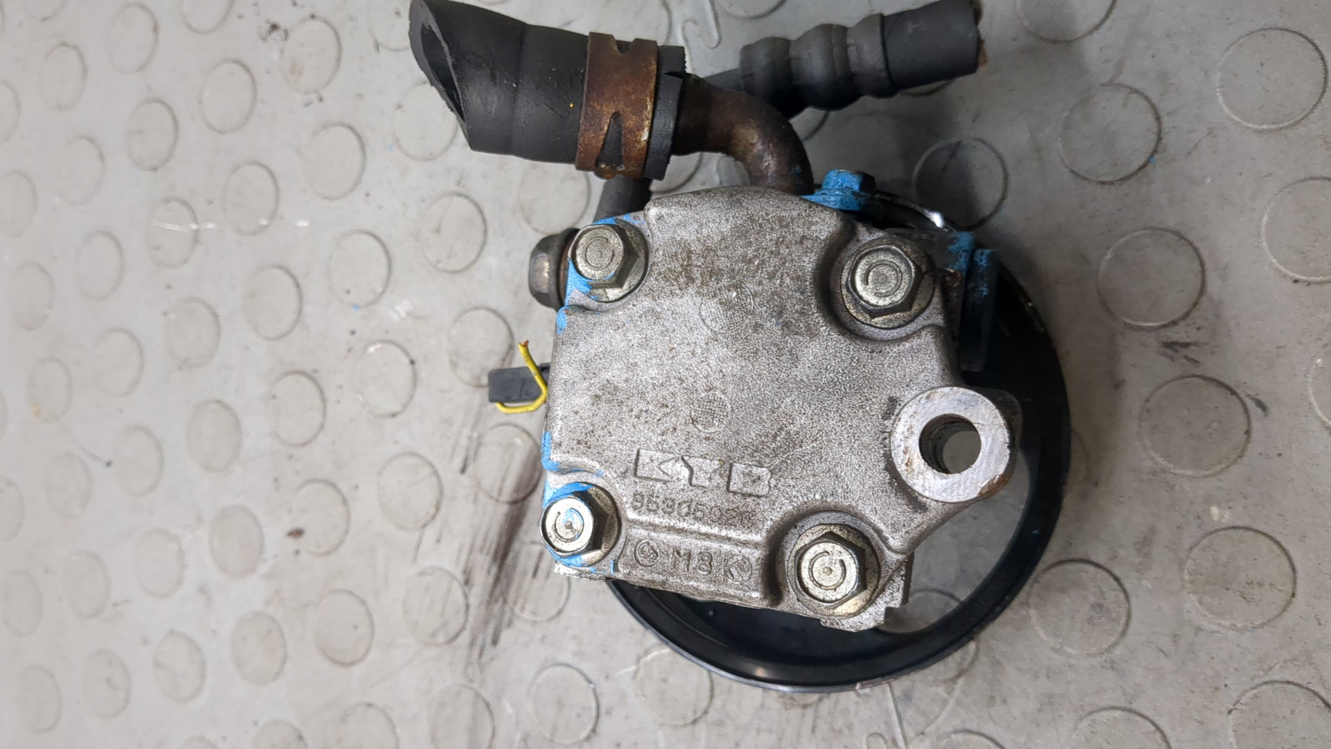 Насос ГУР (гидроусилитель руля)