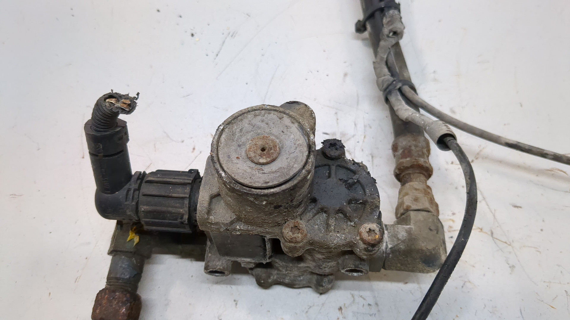 Блок ABS (насос)