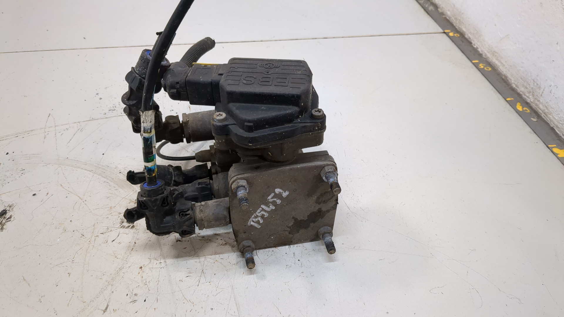 Кран тормозной главный