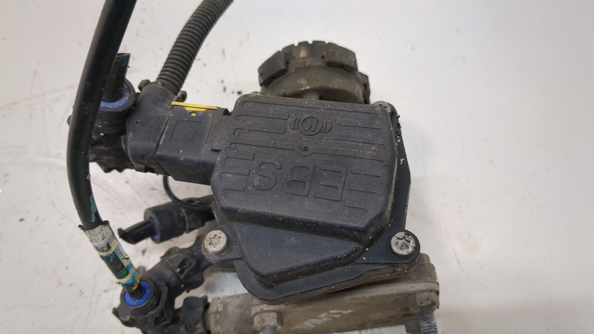 Кран тормозной главный