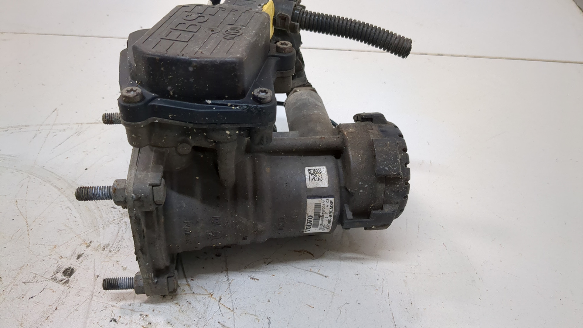 Кран тормозной главный