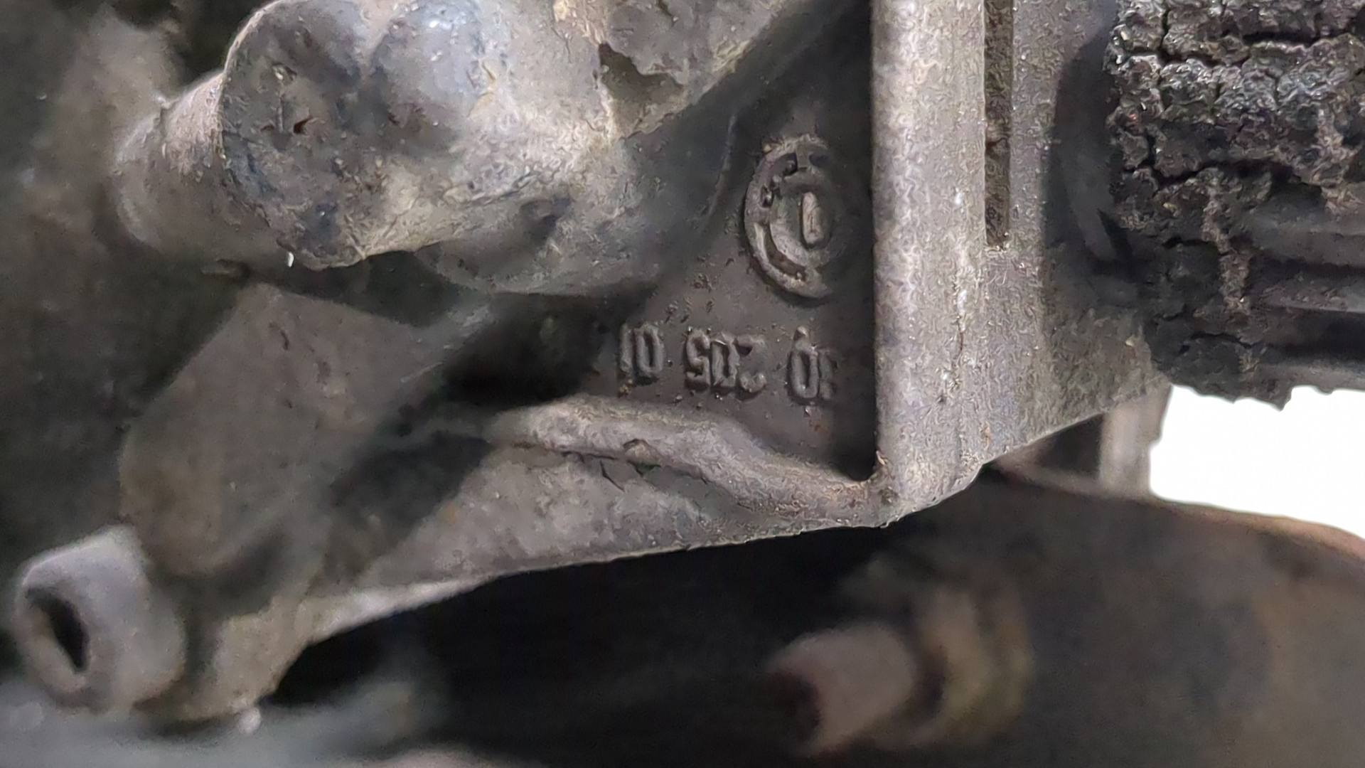 Кран управления тормозами прицепа