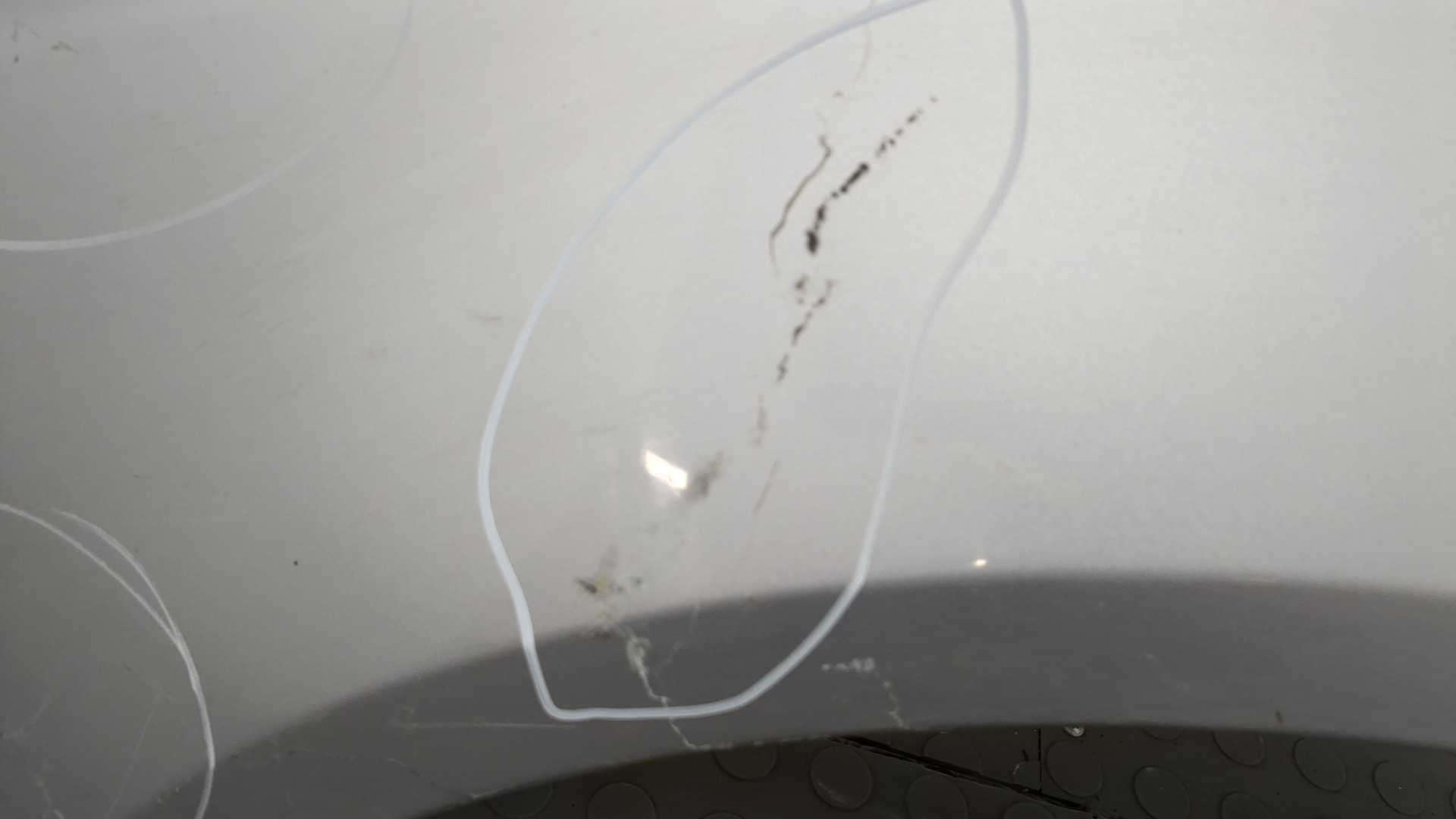 Крыло переднее левое