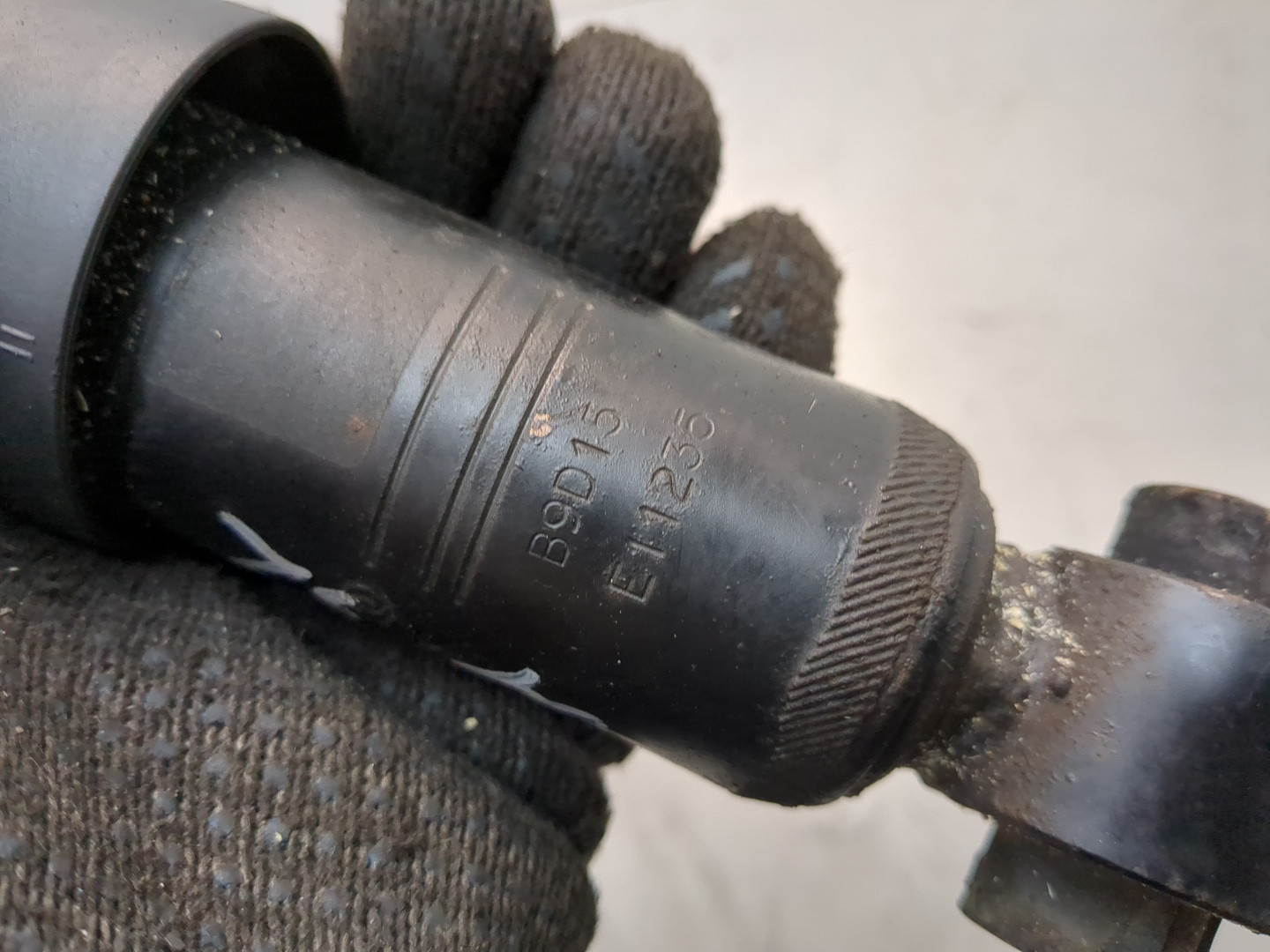 Амортизатор кабины