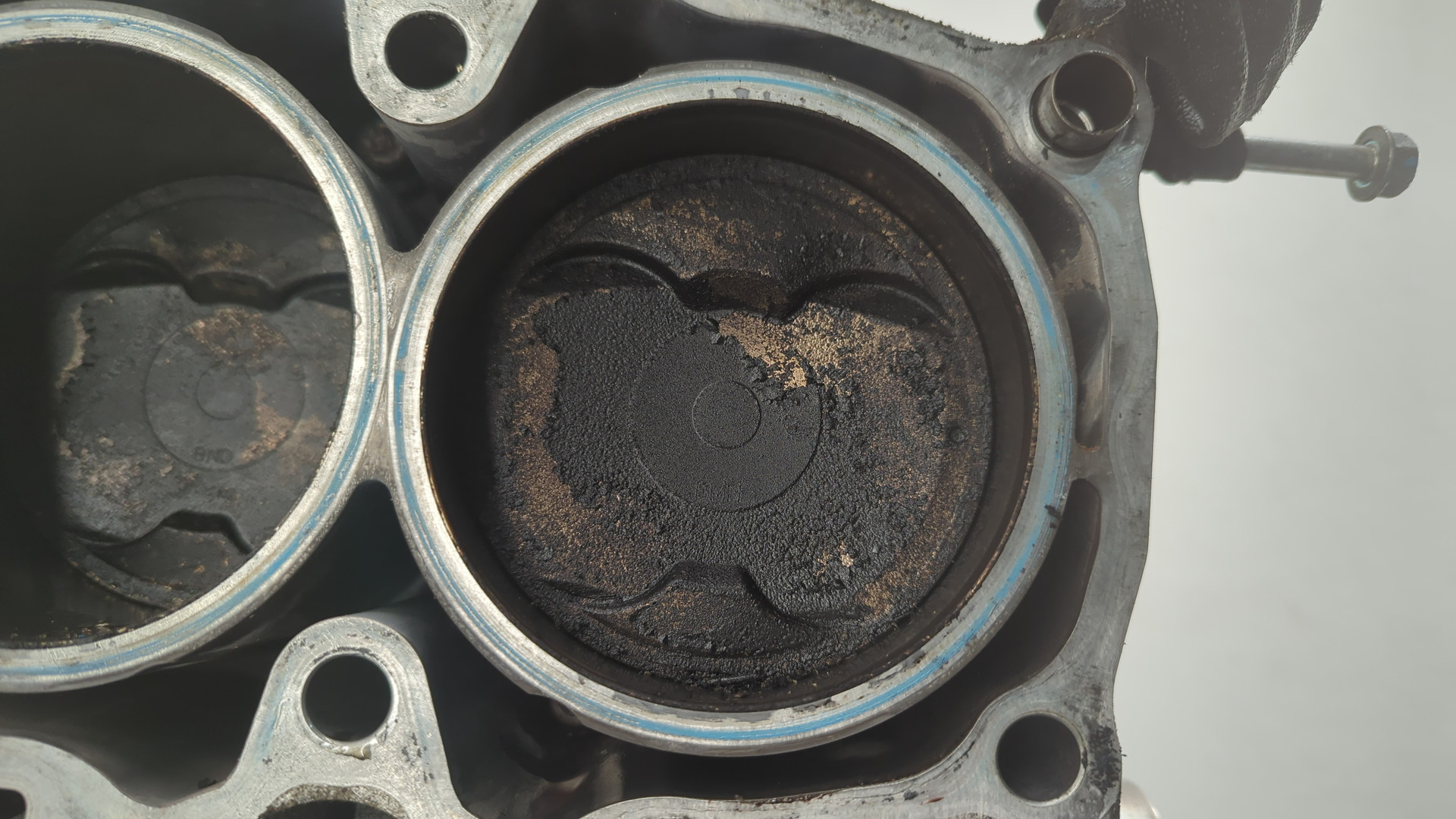 Блок двигателя