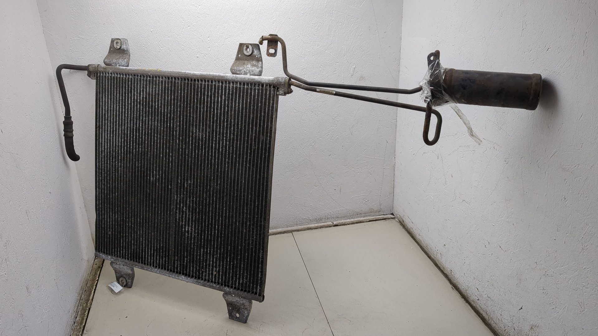 Радиатор кондиционера / конденсер