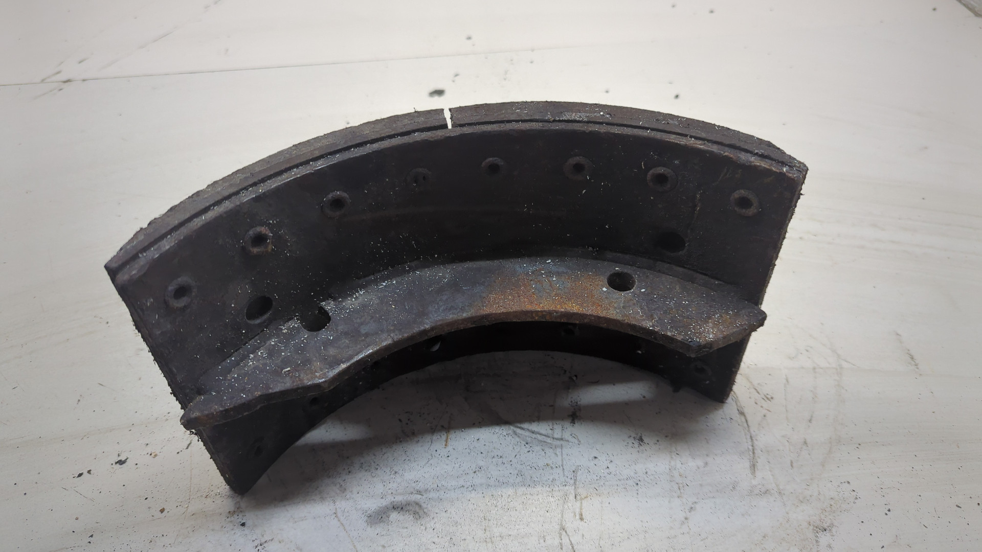 Колодки тормозные задние дисковые к-т