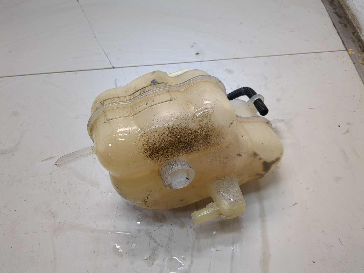 Бачок расширительный