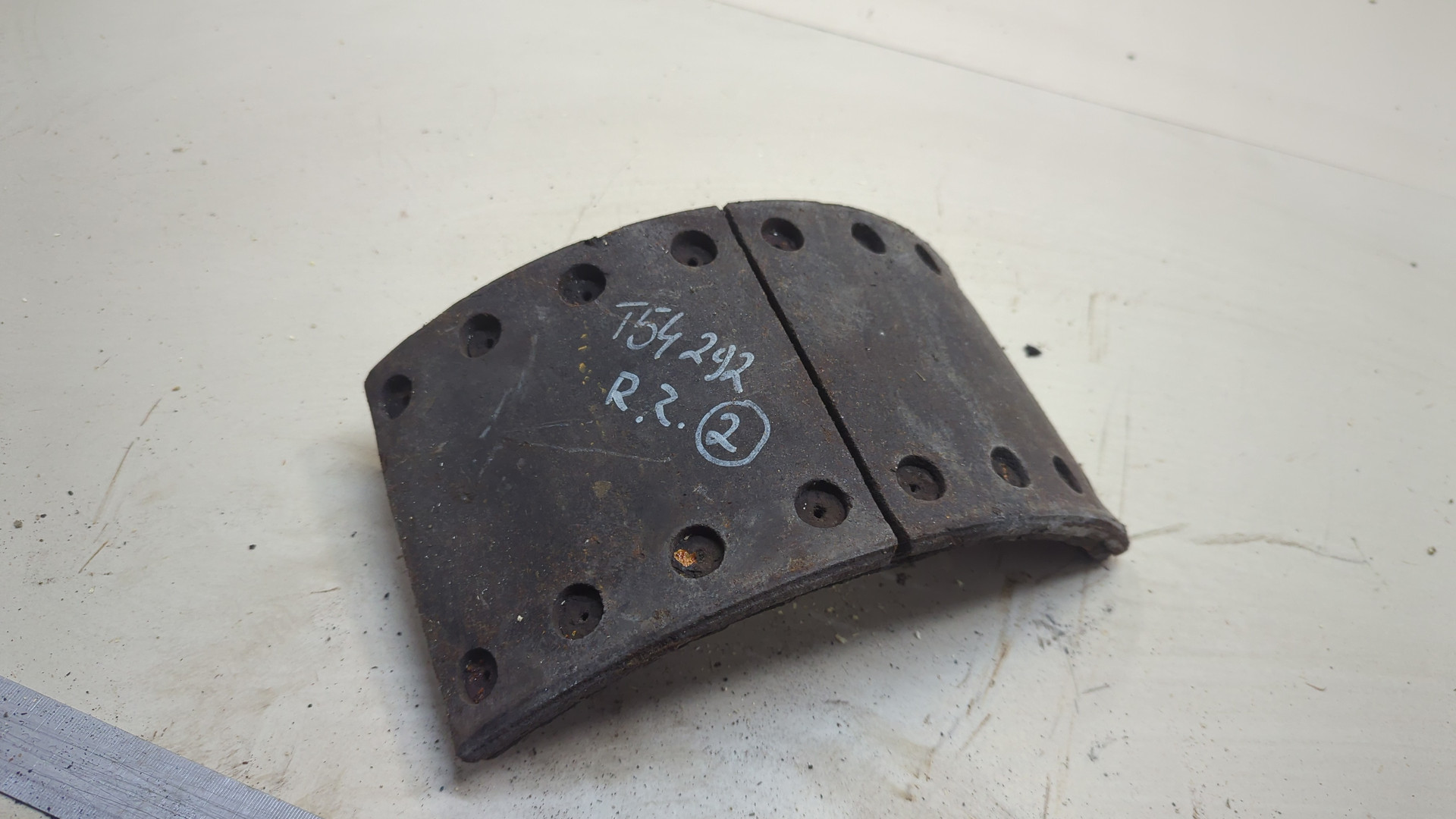 Колодки тормозные задние дисковые к-т