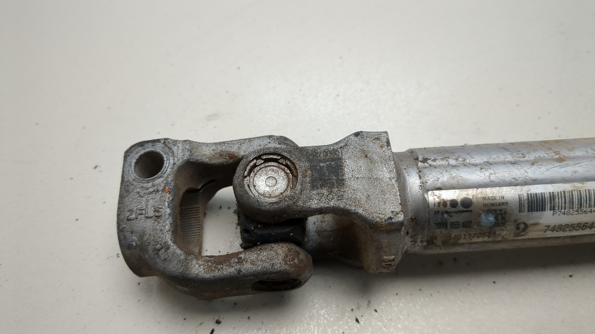 Кардан рулевой