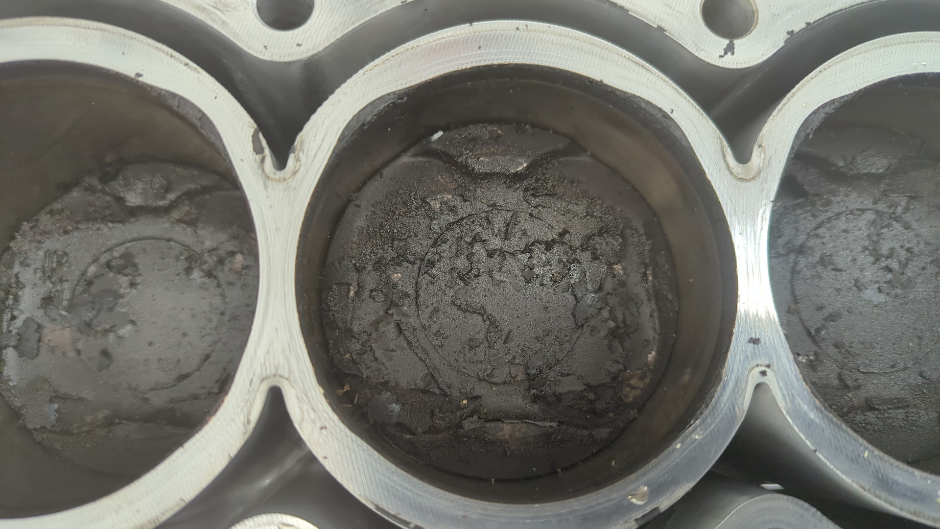 Блок двигателя