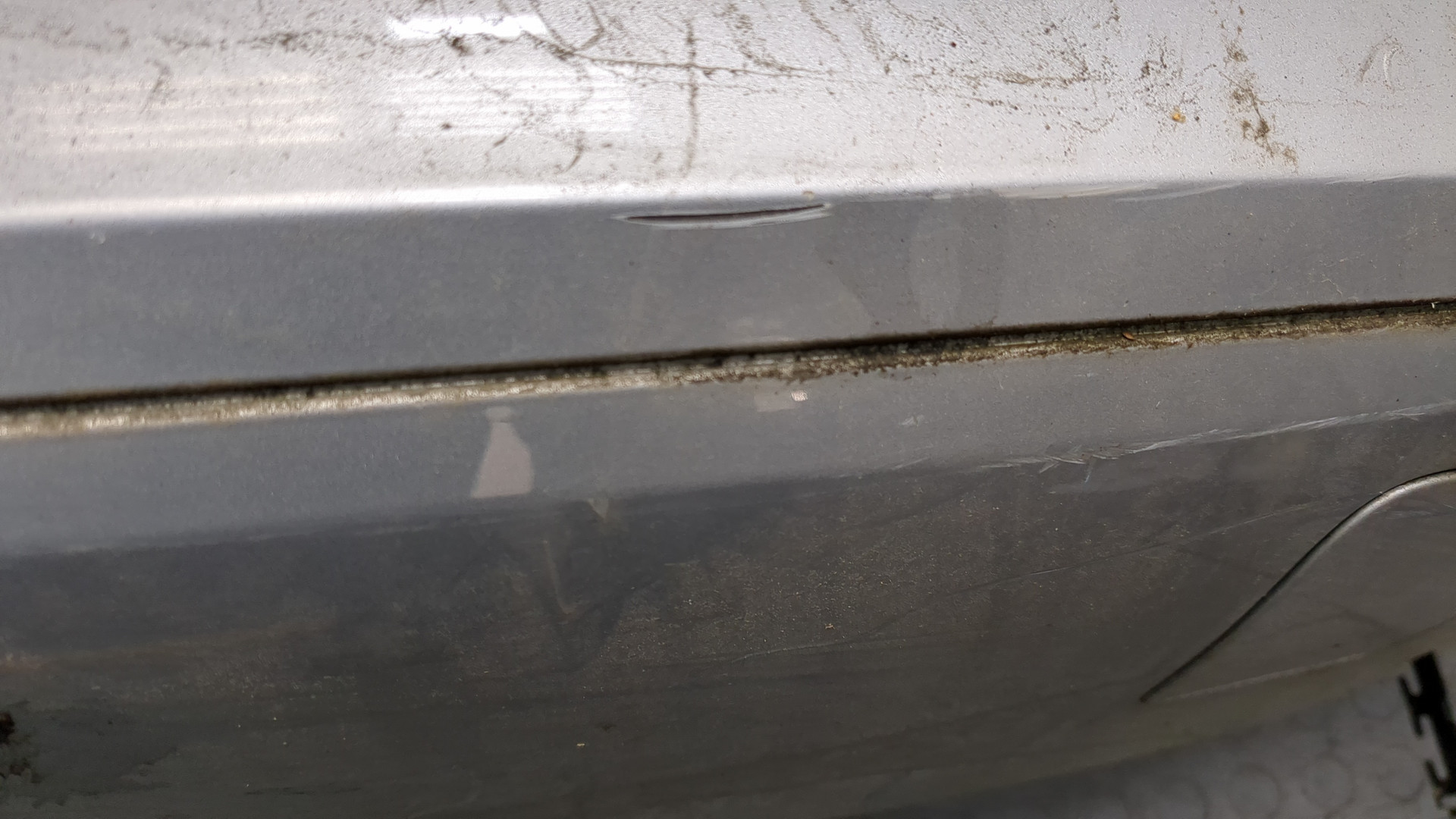 Бампер задний