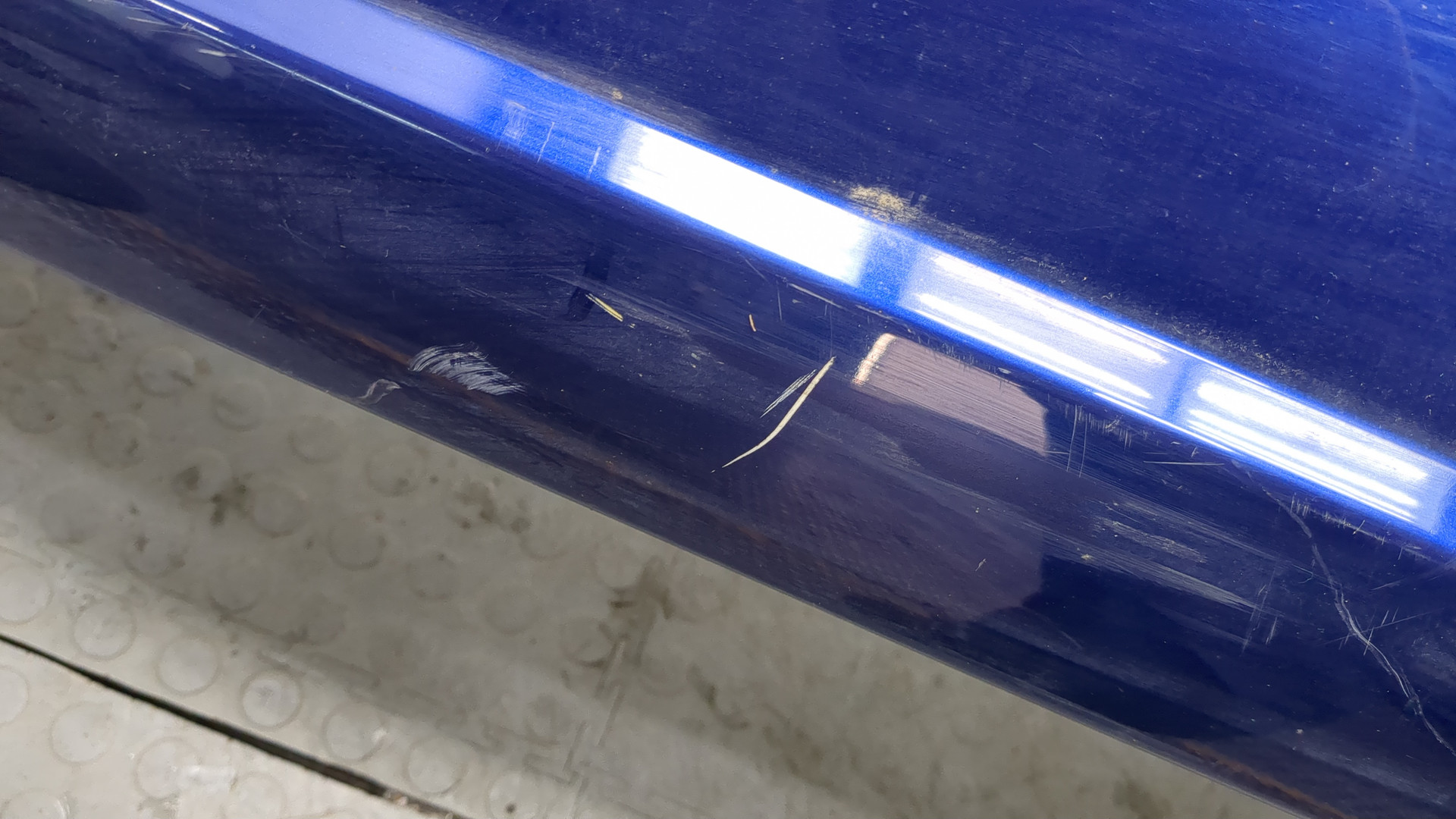 Бампер задний