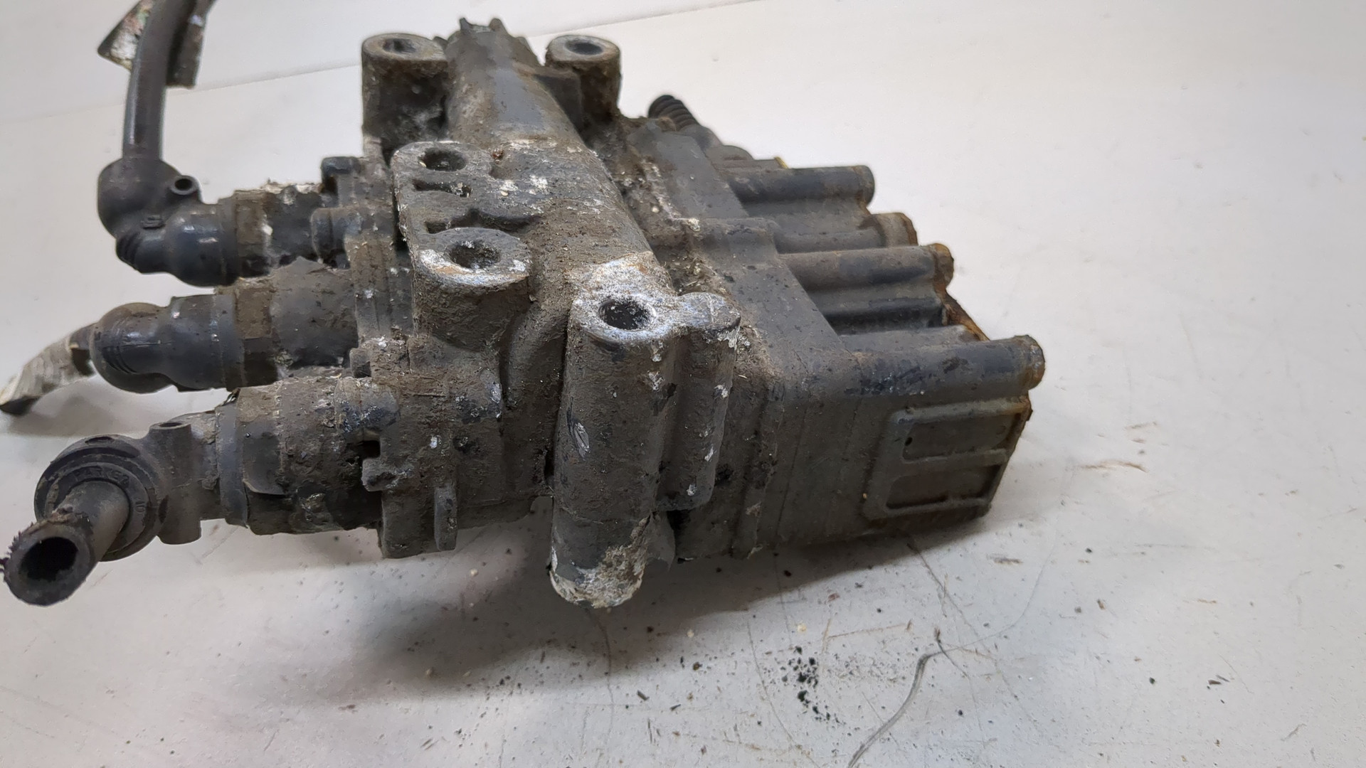 Кран уровня пола