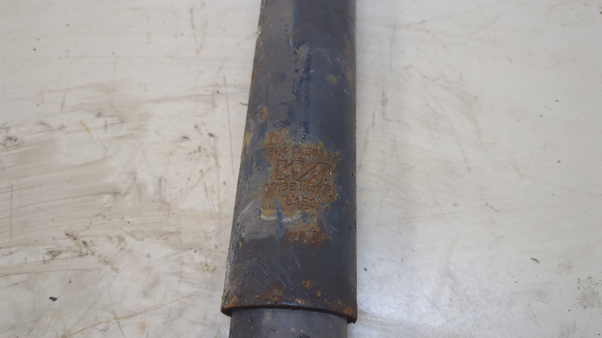 Амортизатор задний (стойка)