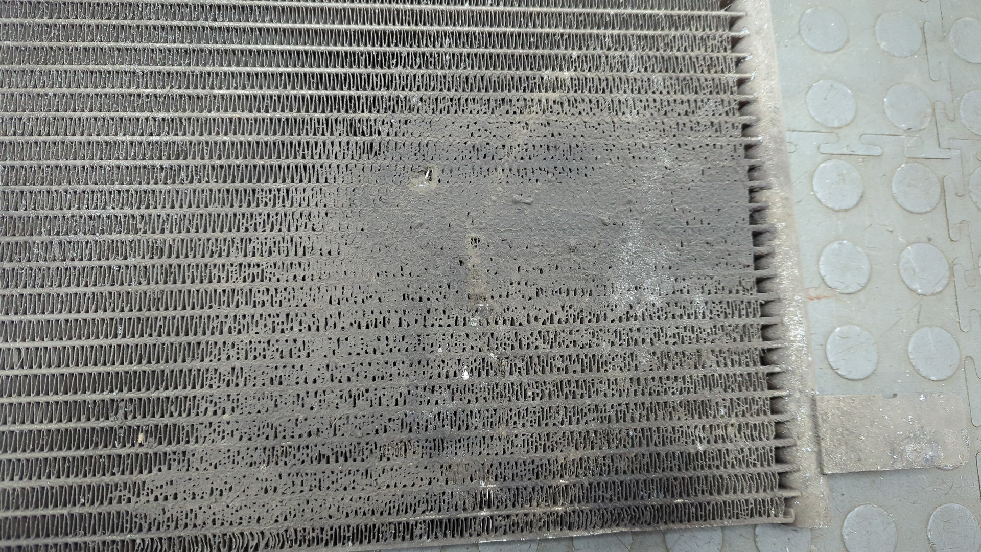 Радиатор кондиционера / конденсер