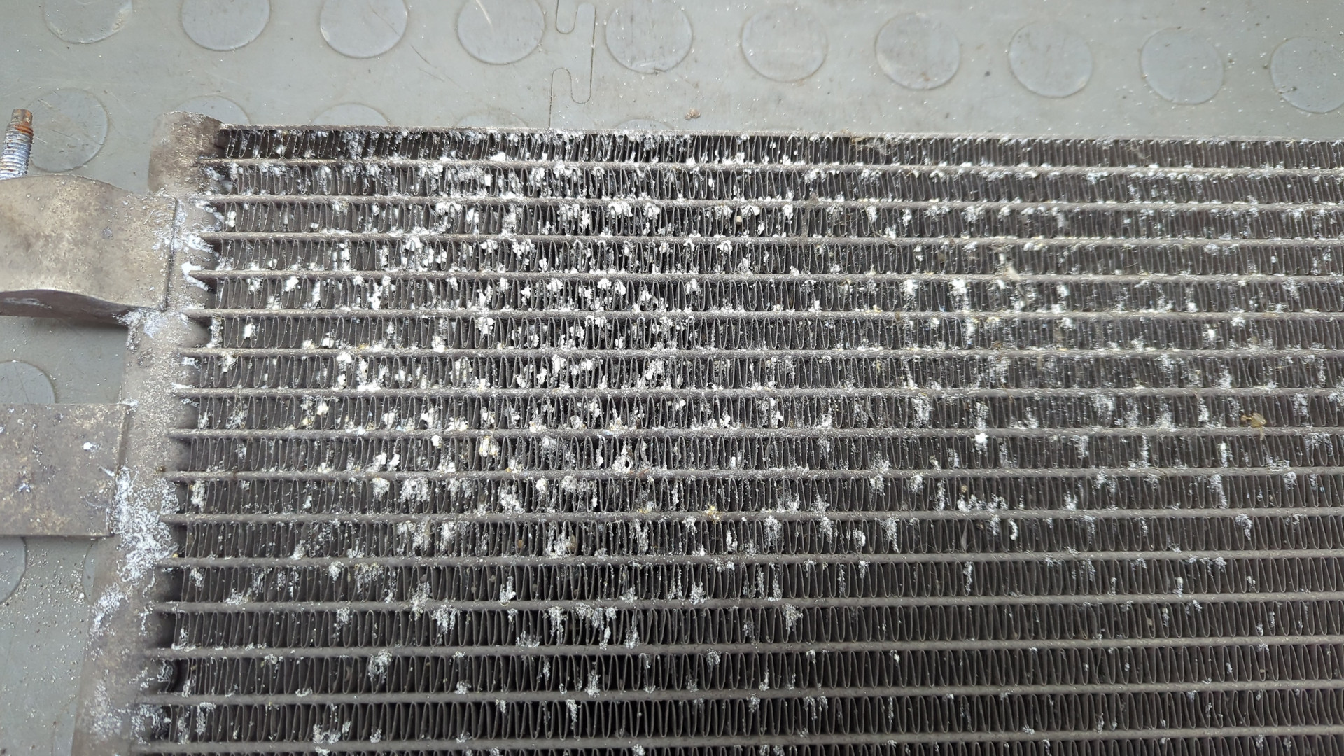 Радиатор кондиционера / конденсер