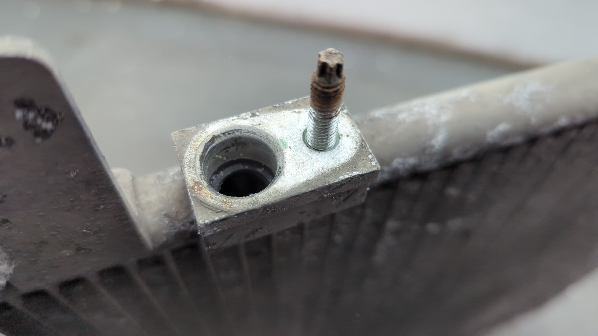 Радиатор кондиционера / конденсер