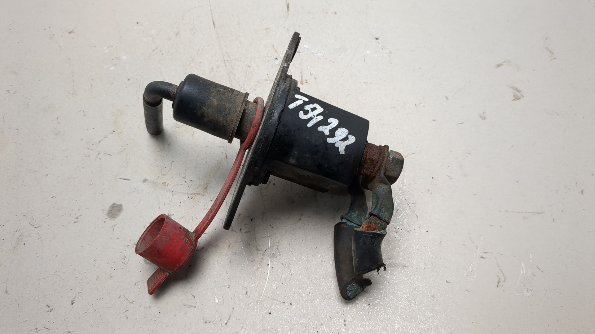 Выключатель массы