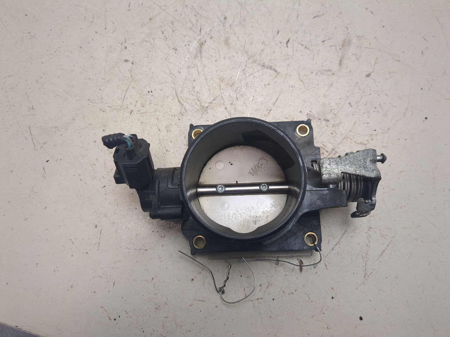 Заслонка дроссельная электрическая