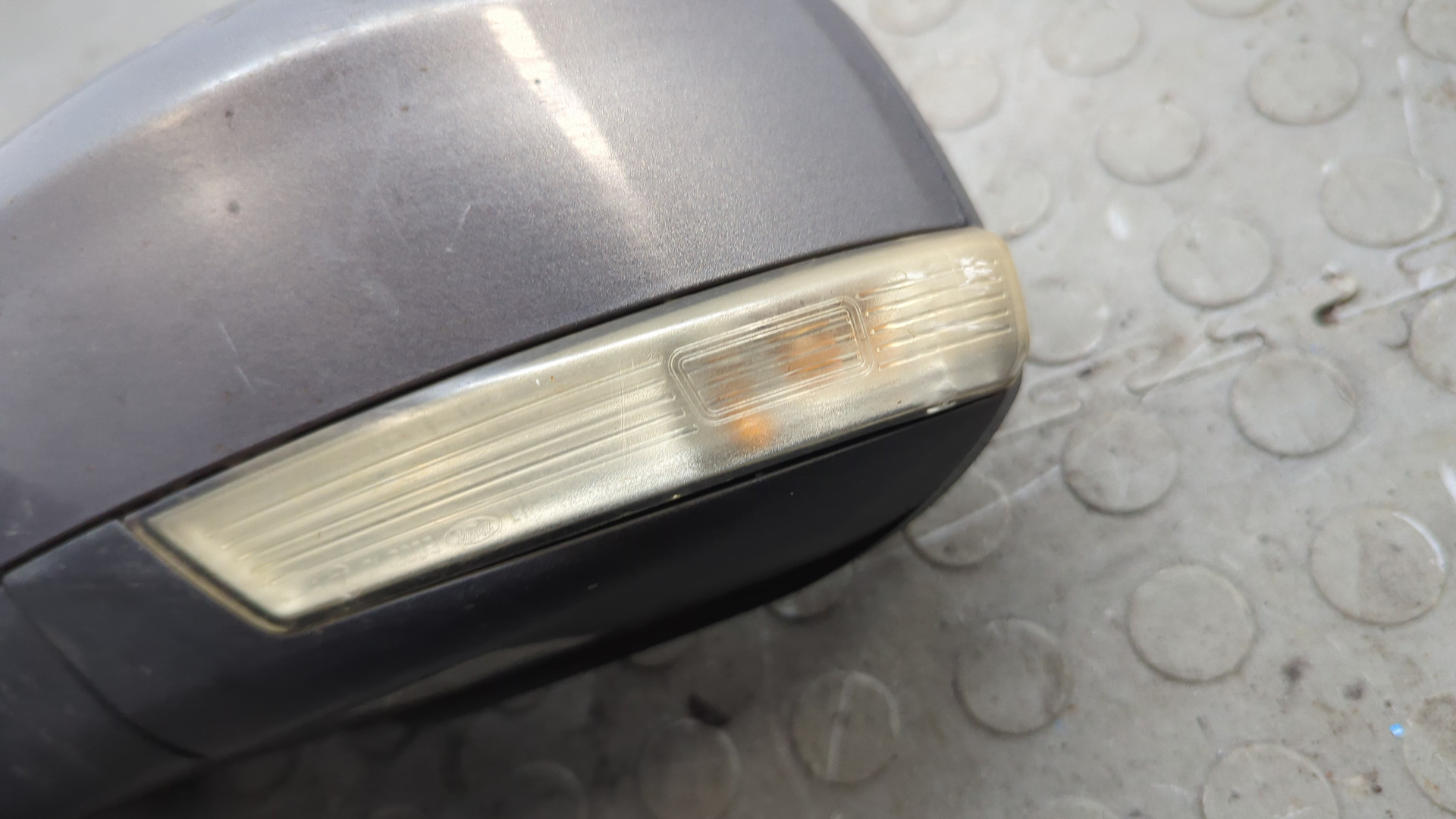 Зеркало левое электрическое