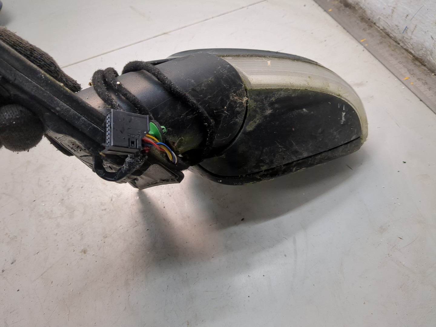 Зеркало левое электрическое