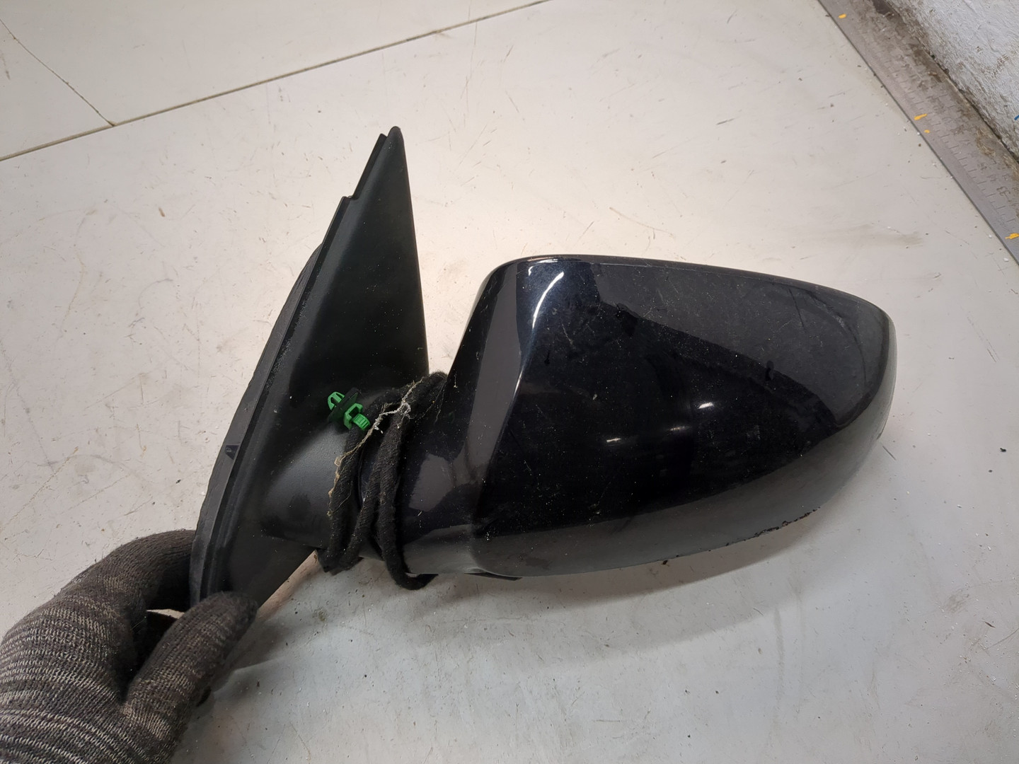 Зеркало левое электрическое