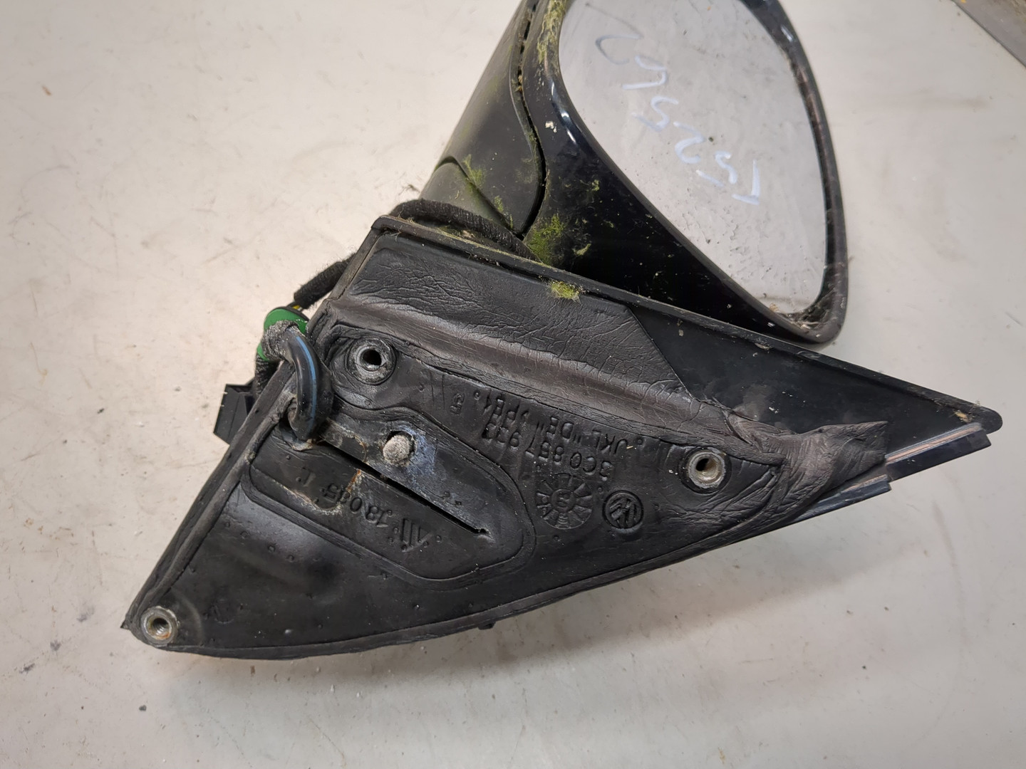 Зеркало левое электрическое