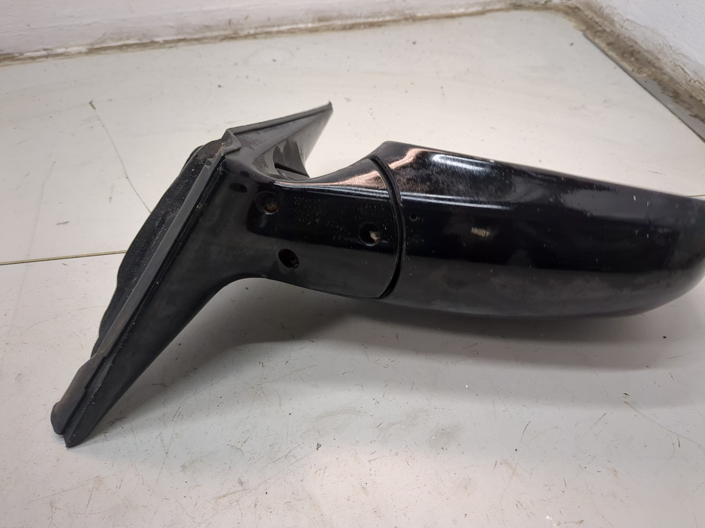 Зеркало правое электрическое