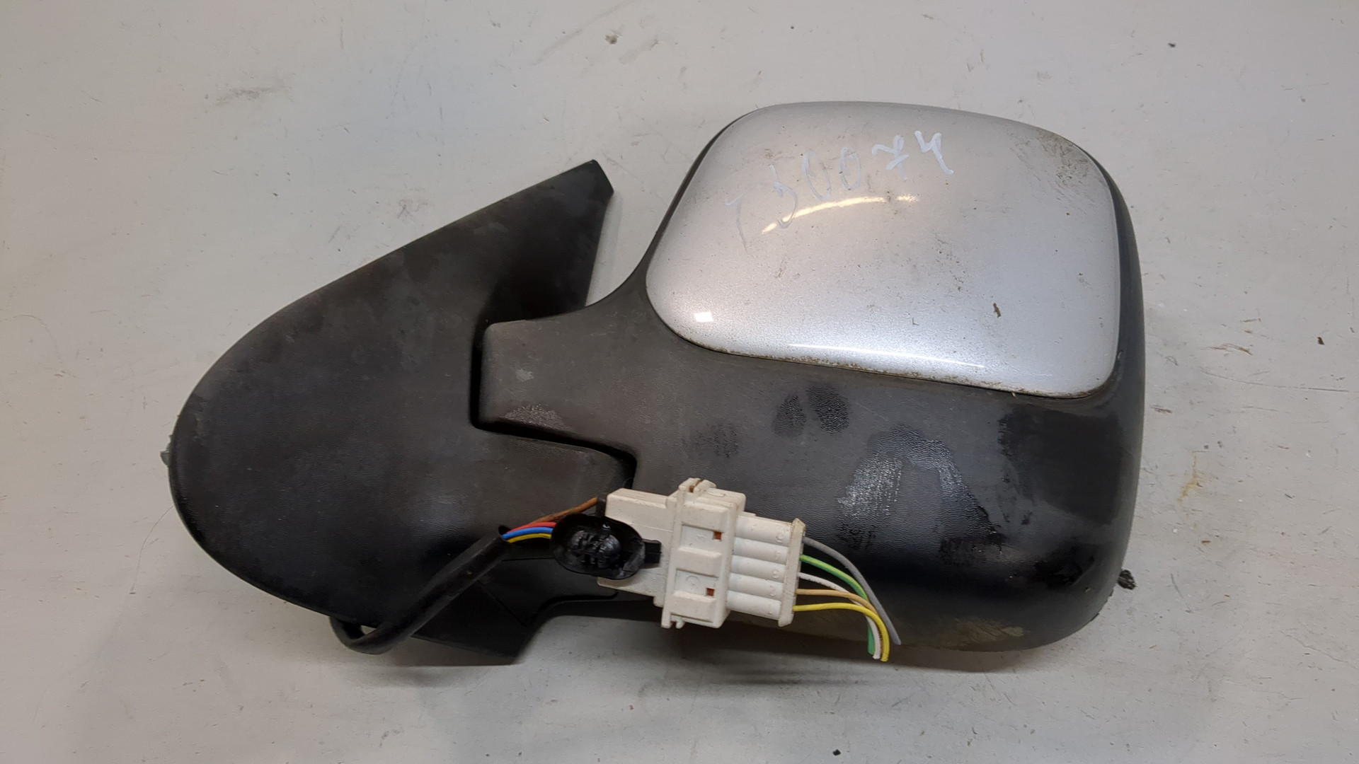 Зеркало левое электрическое