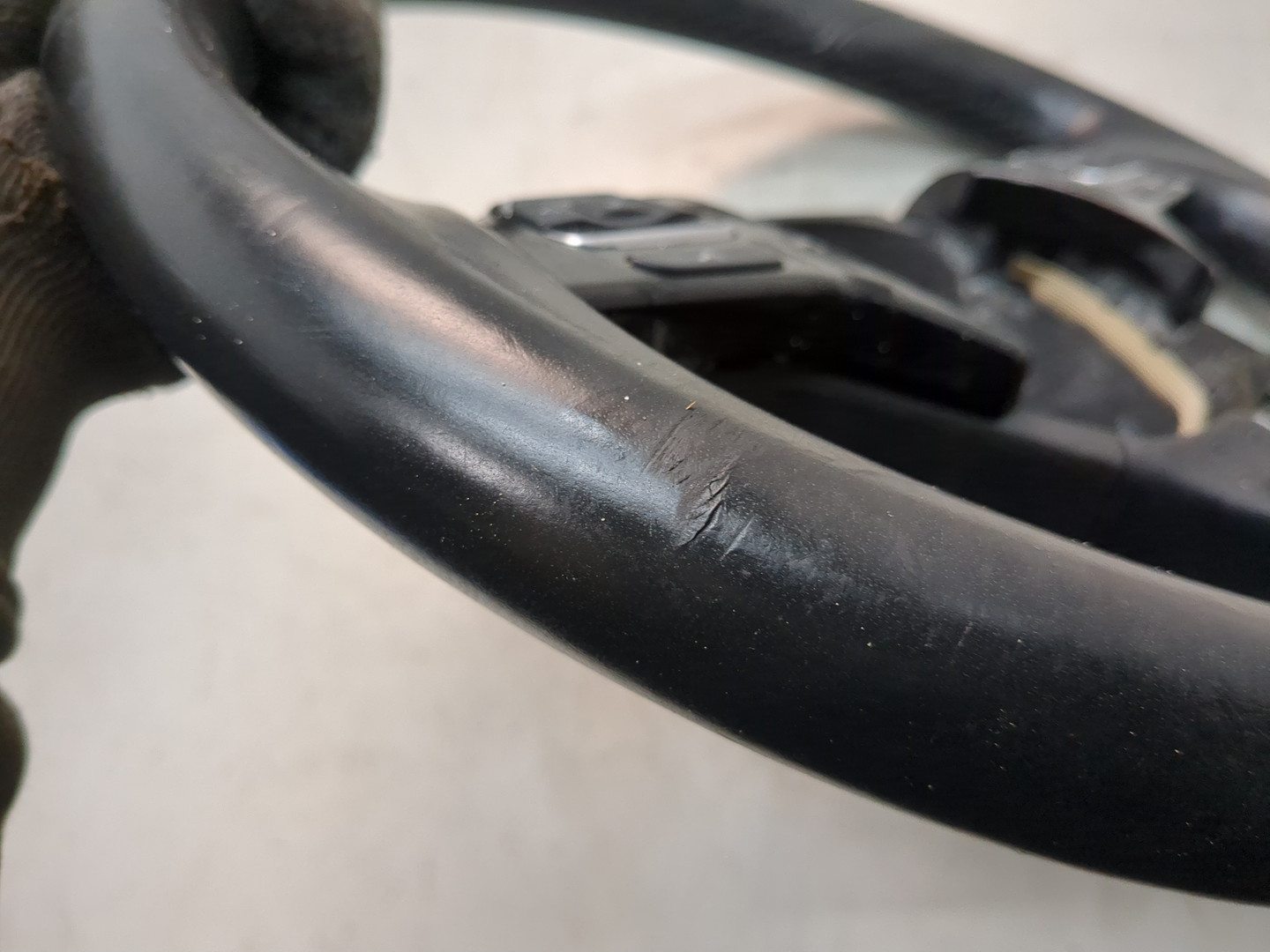 Рулевое колесо (руль)