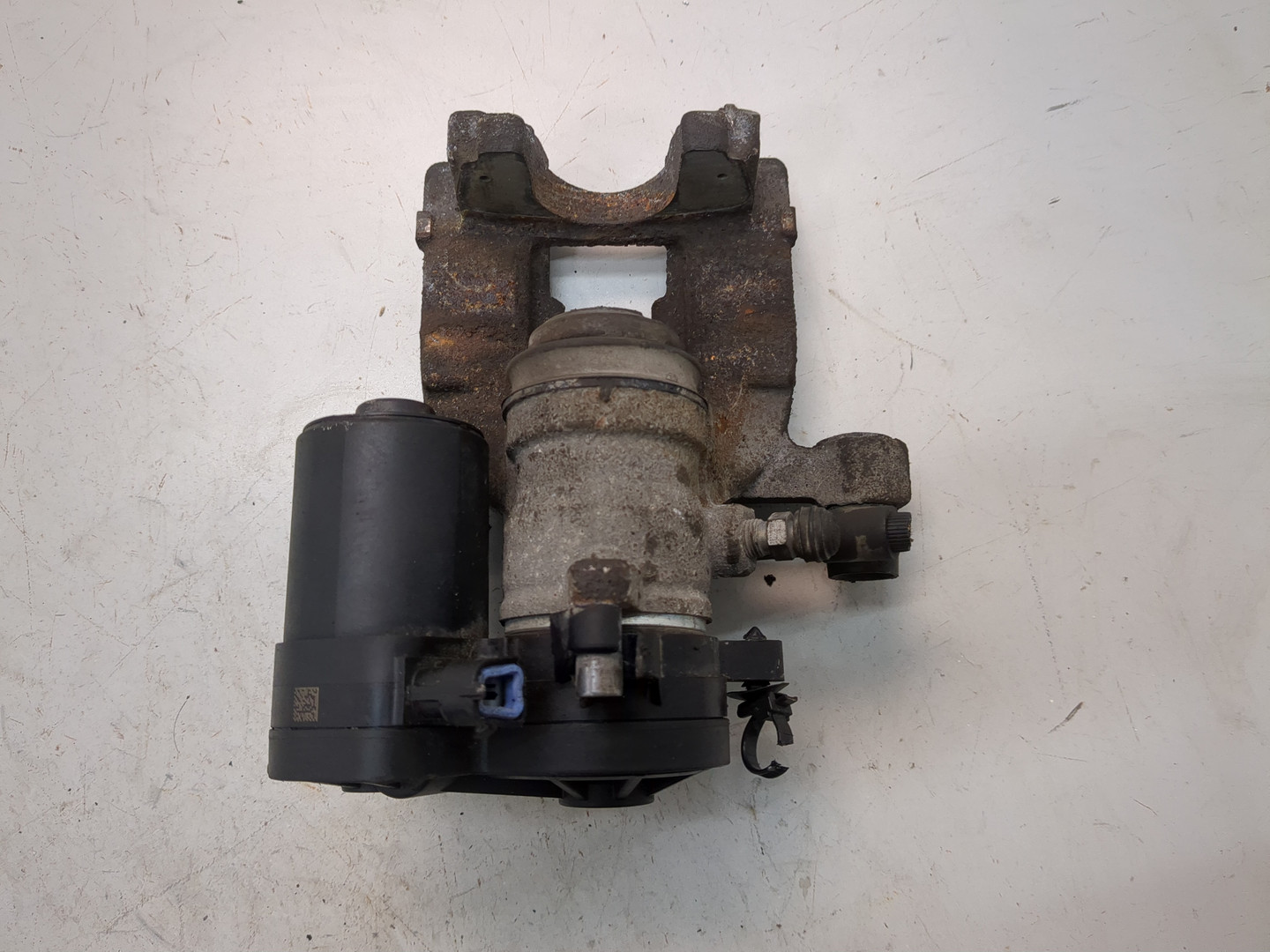 Суппорт задний правый