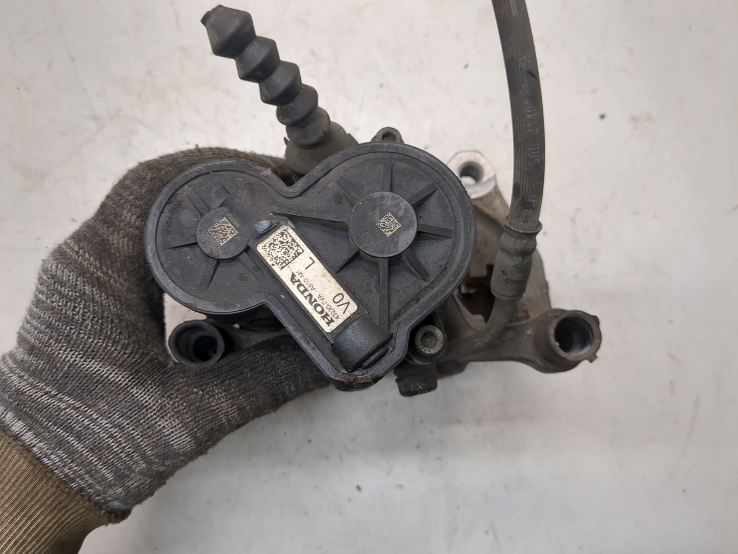 Суппорт задний левый