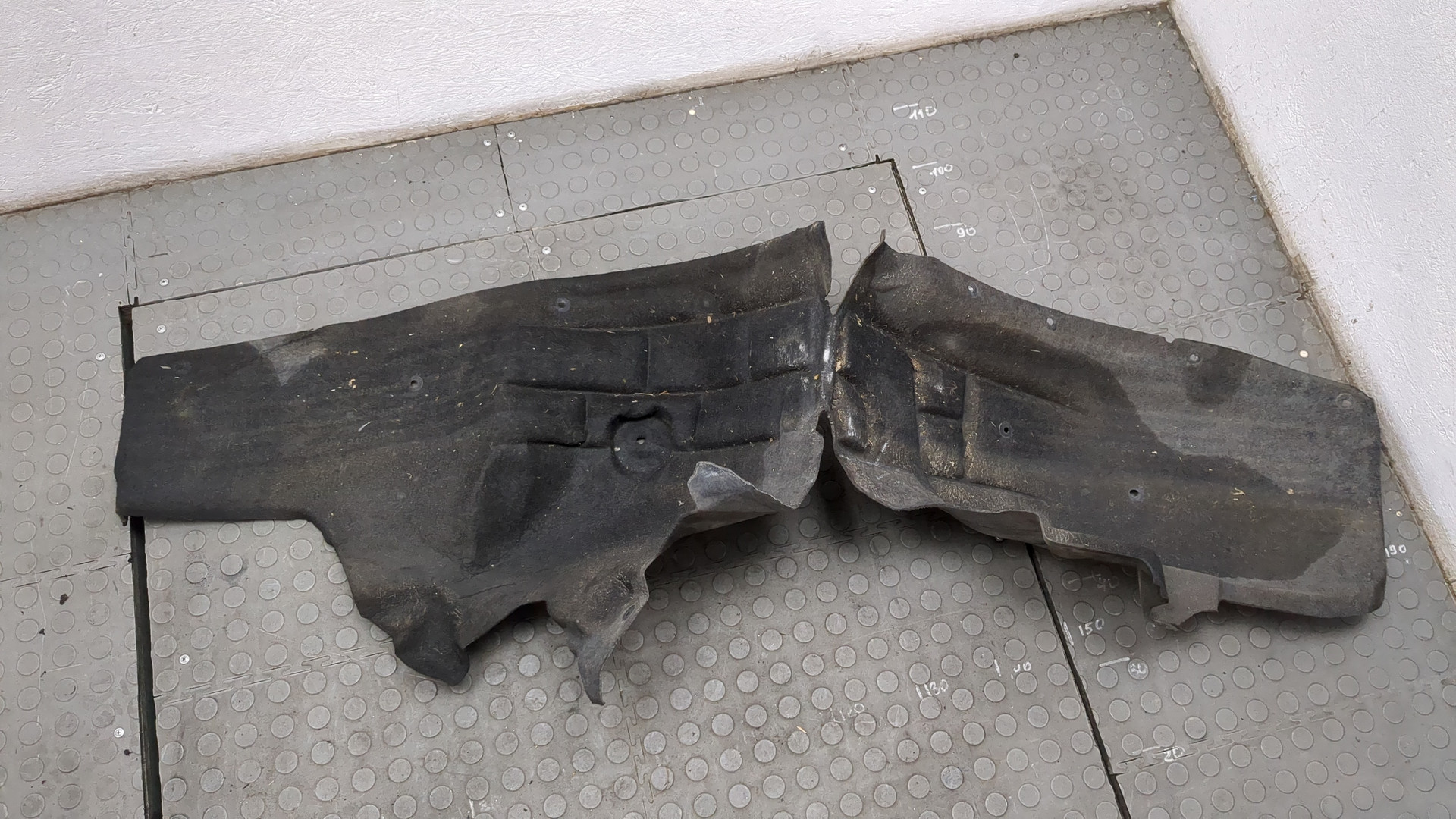 Локер задний левый