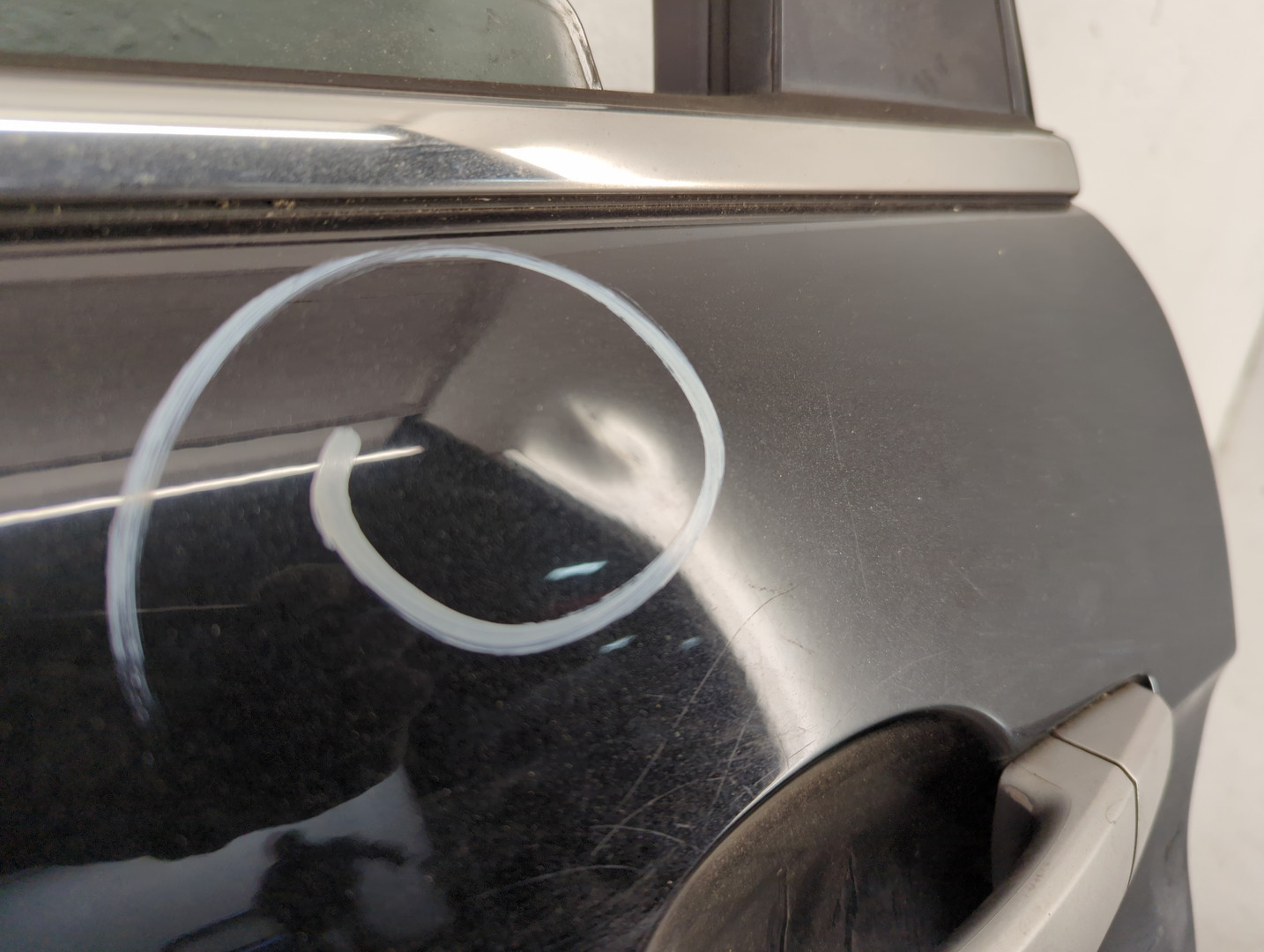 Дверь задняя левая