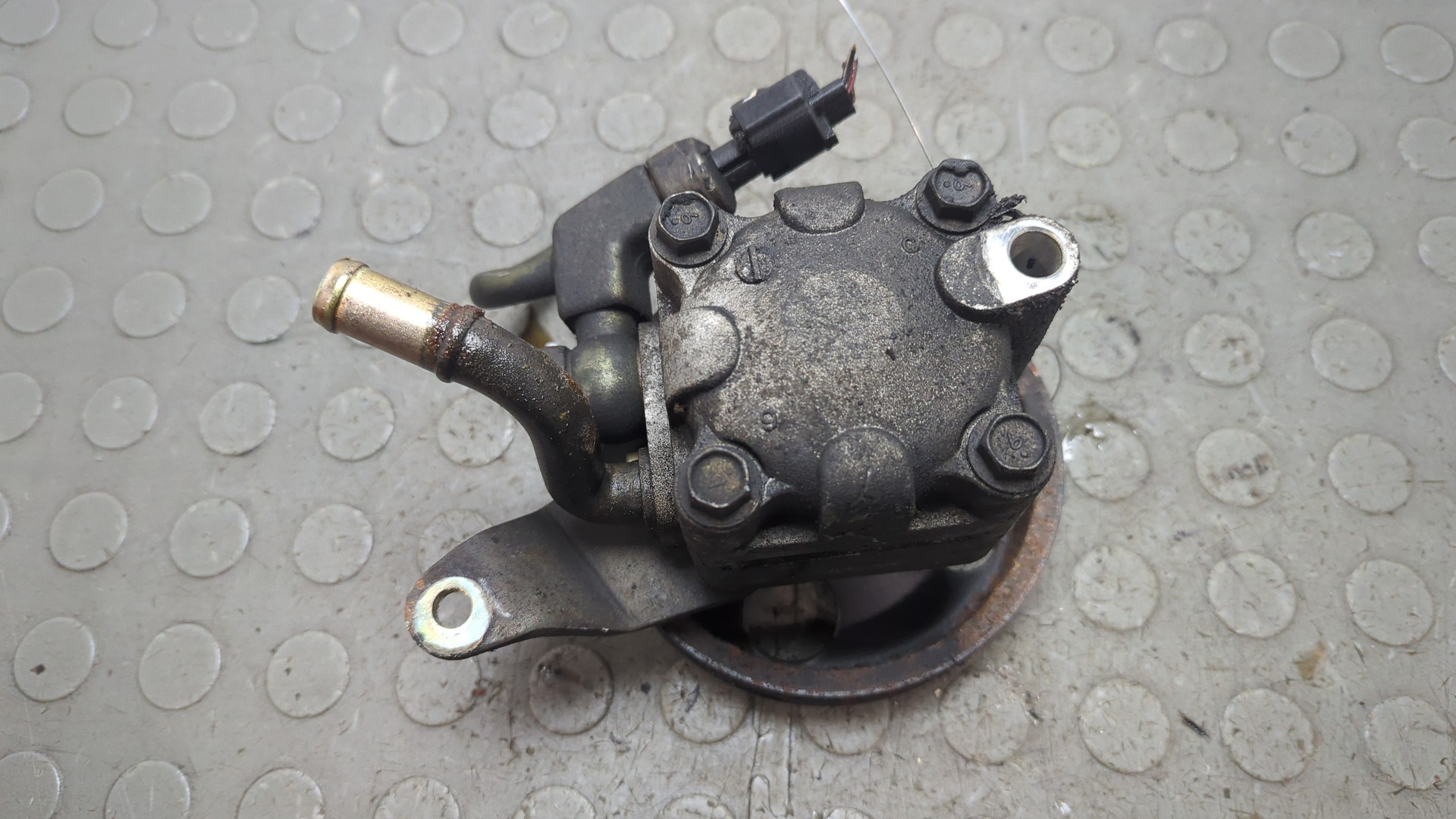 Насос ГУР (гидроусилитель руля)