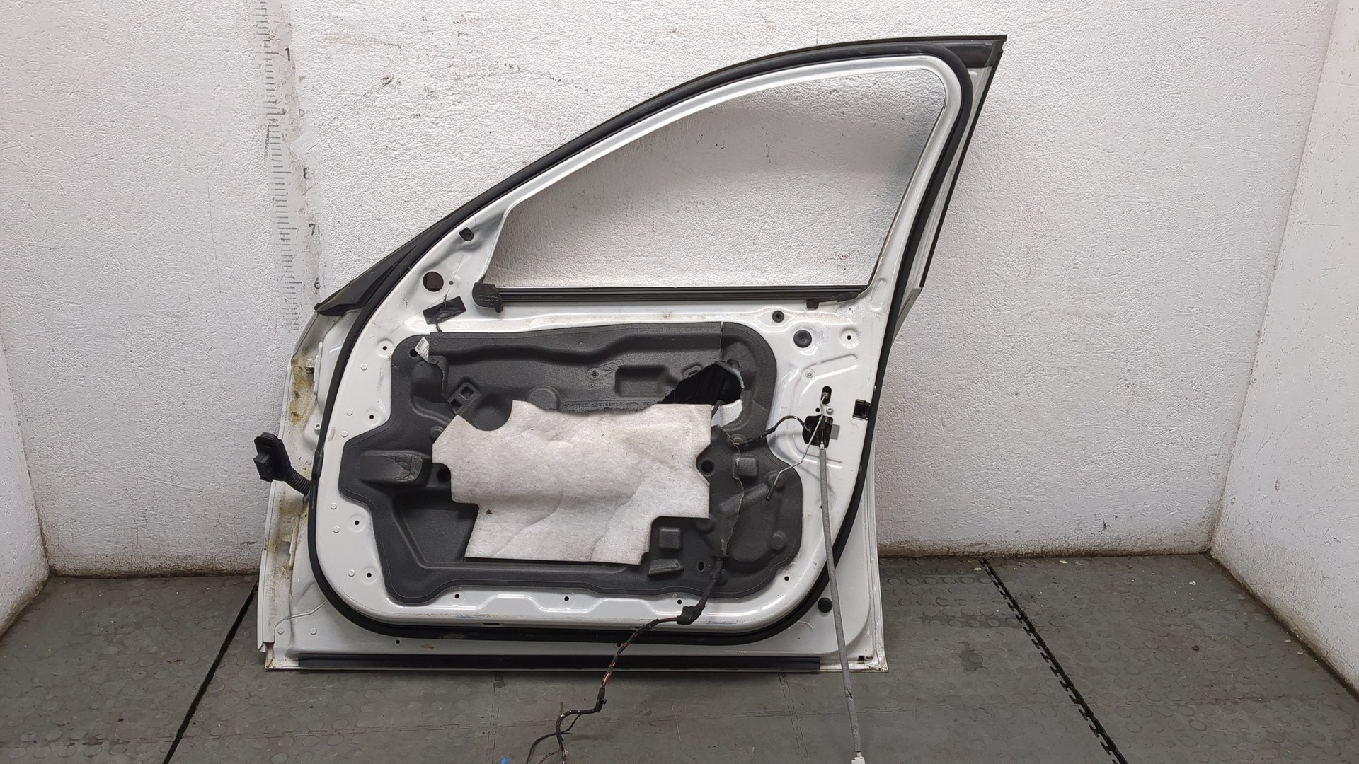 Дверь передняя правая