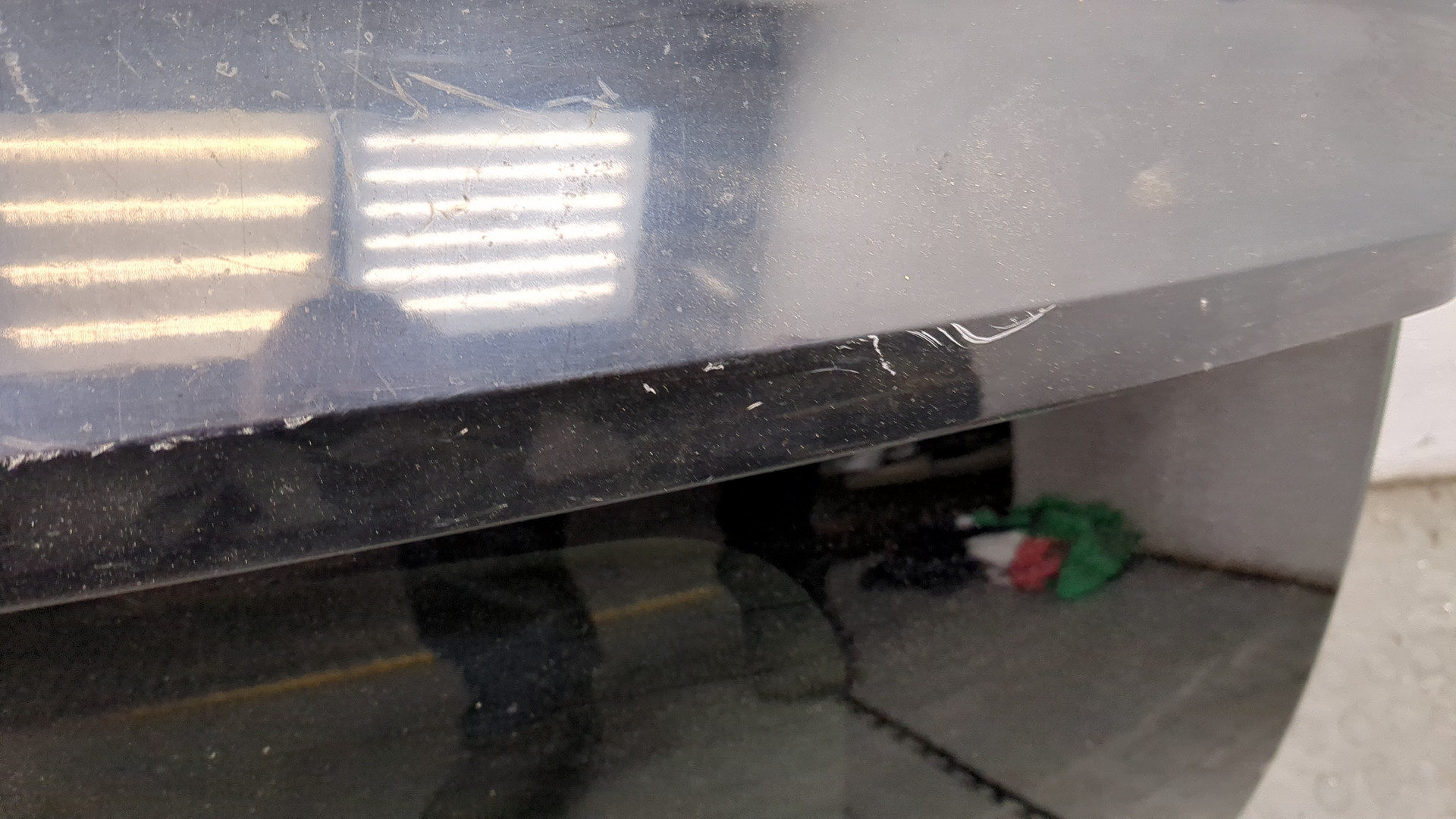 Стекло заднее