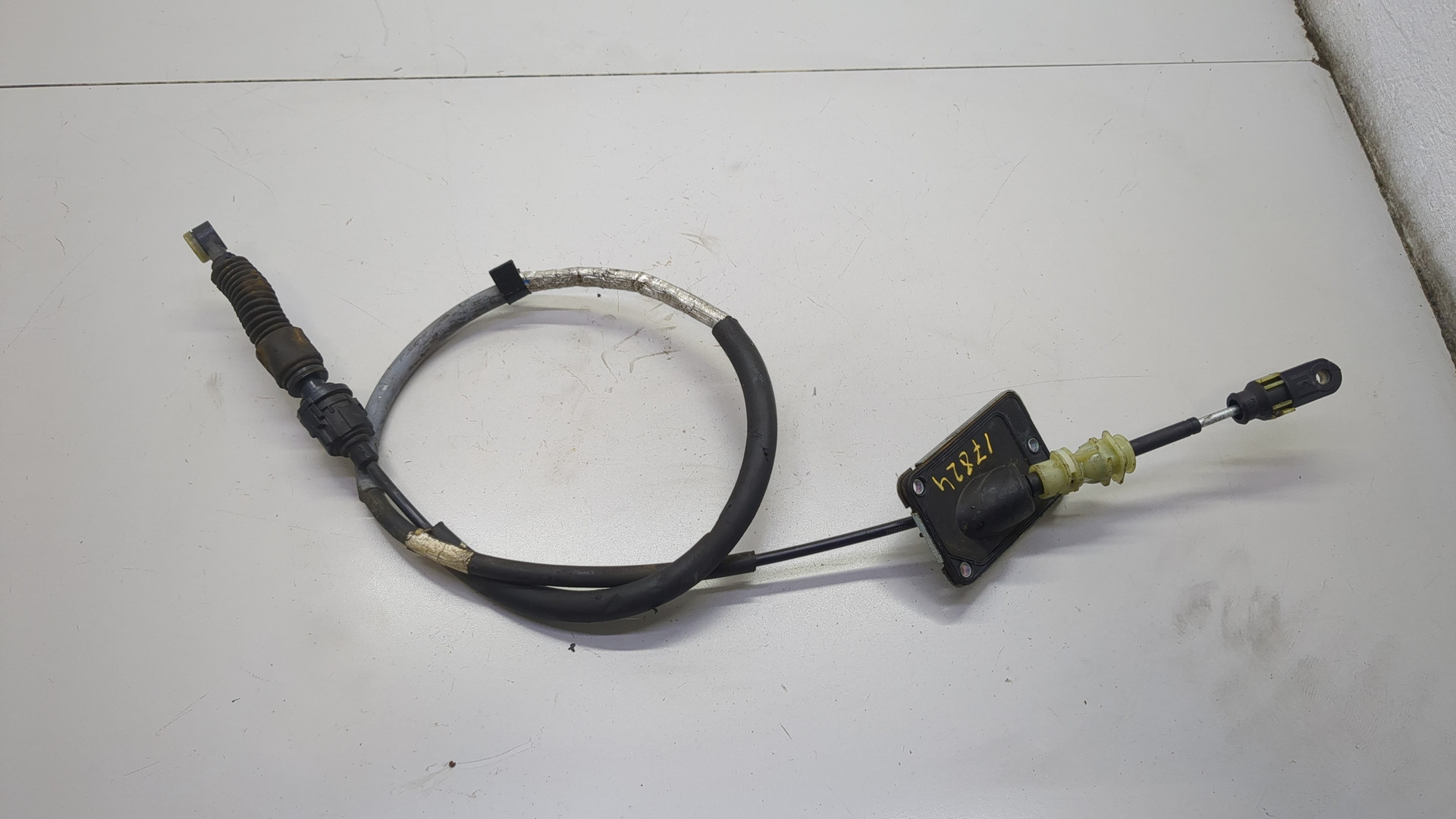 Трос КПП (выбора/переключения передач)