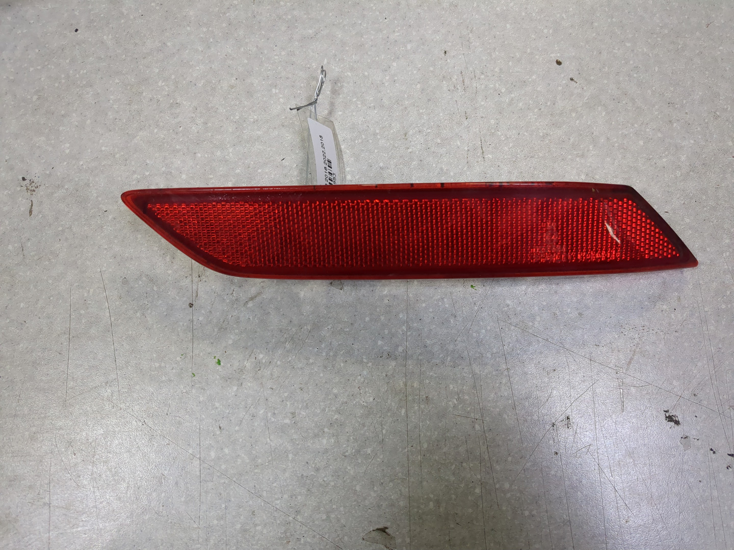 Отражатель в бампер задний правый