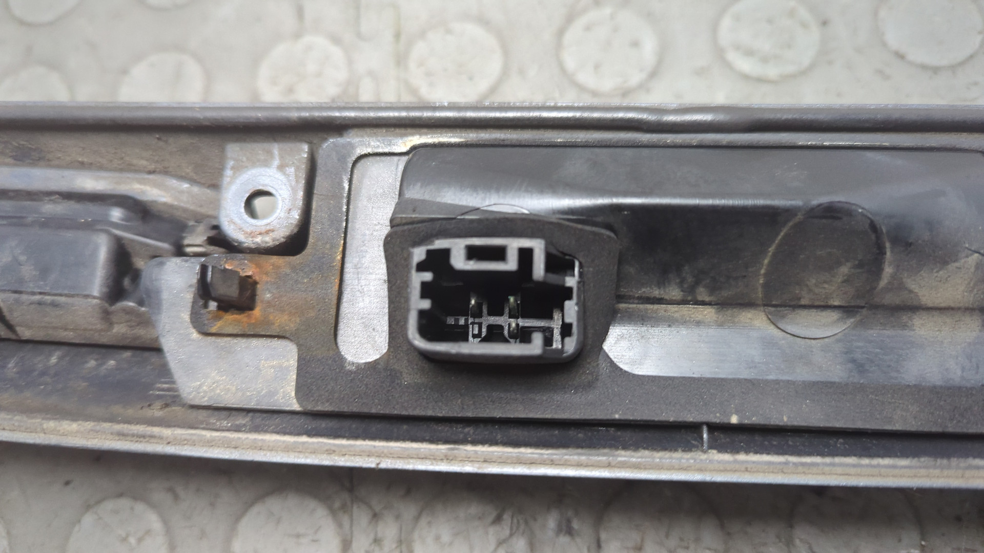 Фонарь подсветки номера